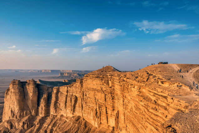 Riyadh – Edge of the World & Keshta Manjour Trail
